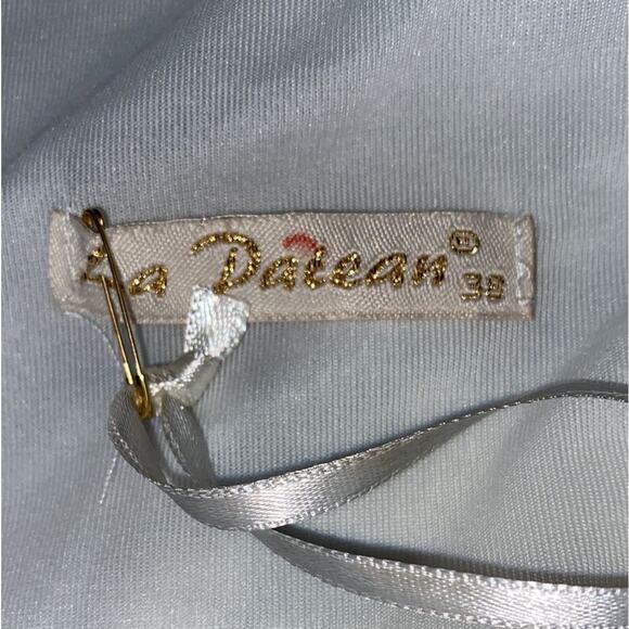 La Patean White With Blue Flowers Dress - Picture 13 of 14